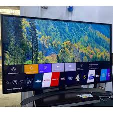 LG 50inches UHD Smart 4K Tv